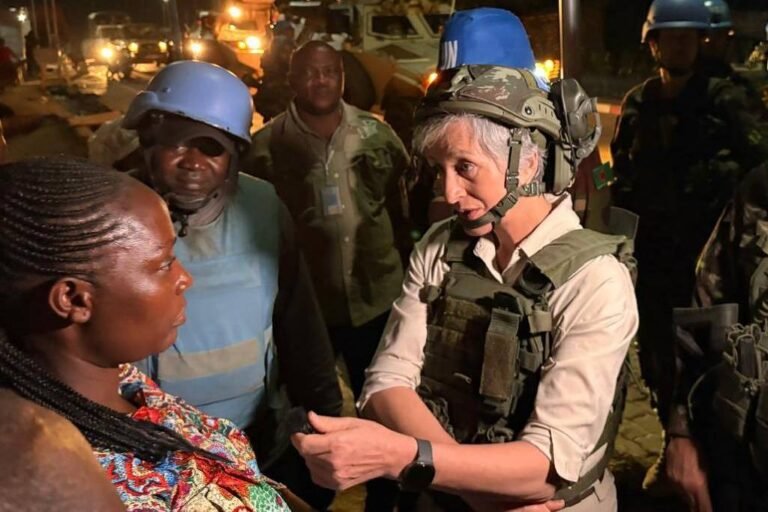 Outro Canal: Globo produz série com Sônia Bridi no Fantástico sobre casos de ebola na África – UOL