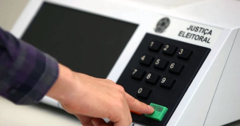 Taxa de abstenção pode decidir pleito no 1º turno, diz especialista