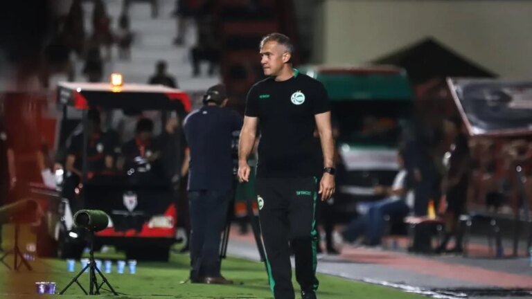 Inter faz proposta para contratar técnico do Criciúma