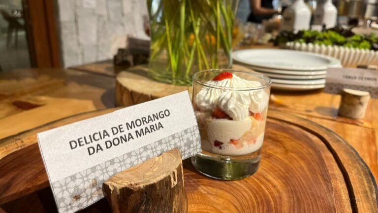 Na serra capixaba, Dona Maria cria sobremesa inesquecível