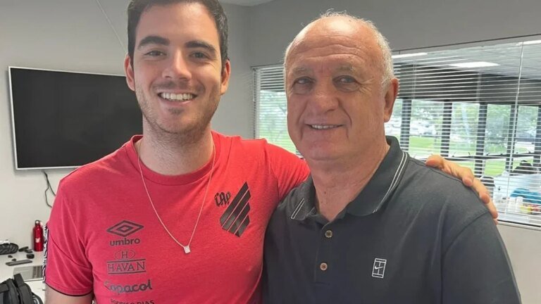 Felipão elogia contratação do futebol do Grêmio: “Me ajudou muito no Athletico-PR”