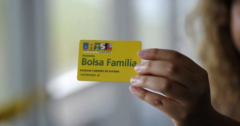 Custo fiscal do reajuste do Bolsa Família não era previsto, diz pesquisador