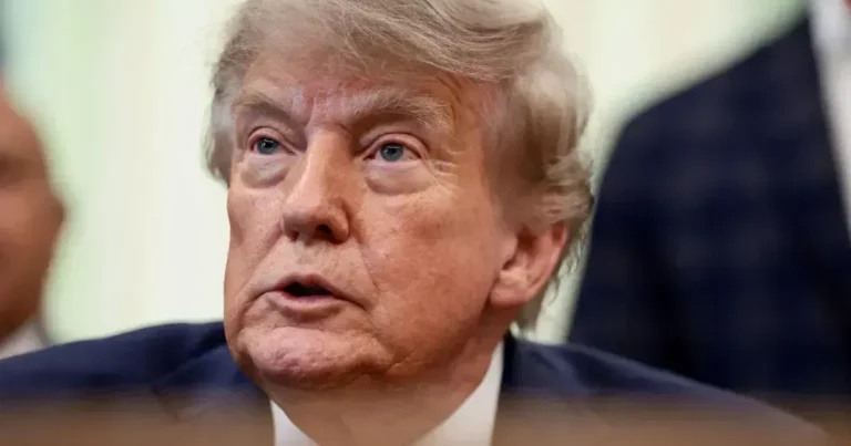 Trump diz que homens presos em base britânica planejavam “grandes danos”