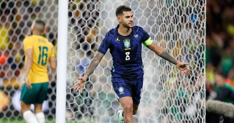 ‘Se perde, o técnico é tonto. Se ganha, é muito bom.’ O rancor de Ancelotti depois de vencer a Austrália, com o Brasil jogando como a mídia queria. Não ele