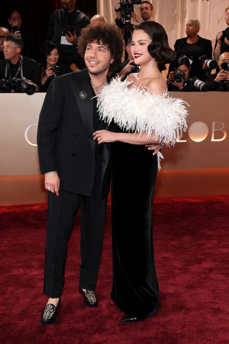 Benny Blanco compartilha detalhe inusitado da vida a dois com Selena Gomez