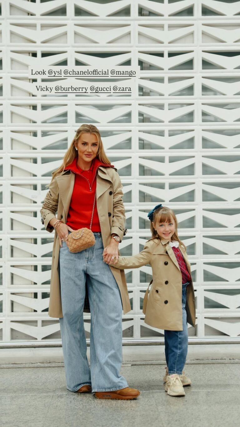 Ana Paula Siebert combina aerolook com a filha, Vicky, em viagem para Santa Catarina
