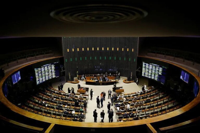 Veja a lista dos candidatos a deputado federal no Rio de Janeiro