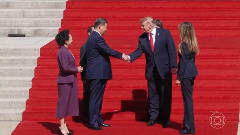 Tarifas, investimentos e terras raras: Trump e Xi Jinping chegam a acordos após encontro na ONU – G1