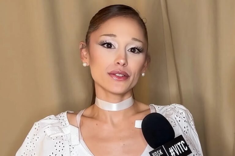 Ariana Grande aproveita pausa na carreira ao lado de Ricky Alvarez em Los Angeles: ‘Momento incrível’