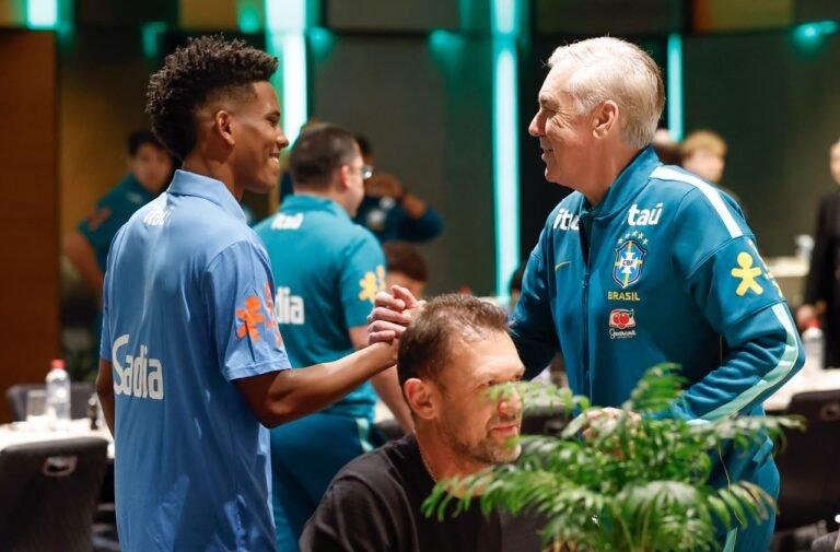 Com grupo reduzido, Seleção inicia ciclo para 2030 na Austrália; veja programação