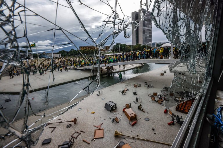 A volta a um passado que nunca existiu – 04/10/2026 – Ruy Castro