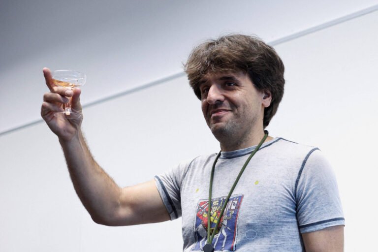 Um Nobel para quem iluminou o cérebro – 08/10/2026 – Suzana Herculano-Houzel