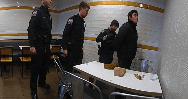Imagens inéditas mostram momento da prisão de Luigi Mangione