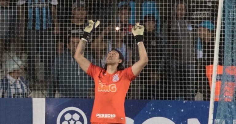 Duras confissões de Cássio. Problema com alcoolismo. ‘Não tinha controle.’ E depressão ao sair do Corinthians. ‘Fui para o psiquiatra e tomei remédios’