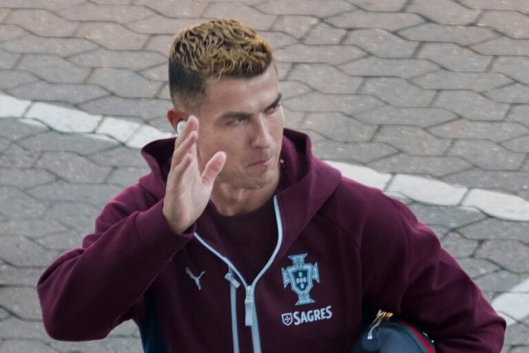 Jorge Jesus diz que não pedirá desculpas a Cristiano Ronaldo, mas ameniza: “Volta quando quiser”