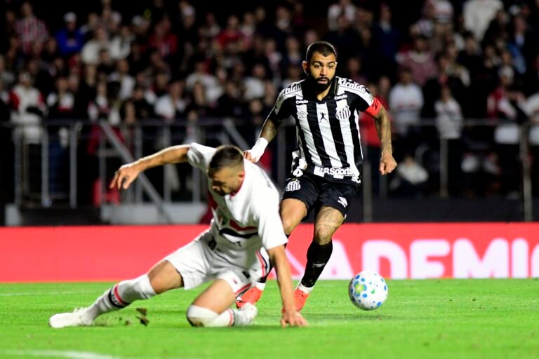 Atuações São Paulo: Toloi falha em derrota para o Santos; veja notas