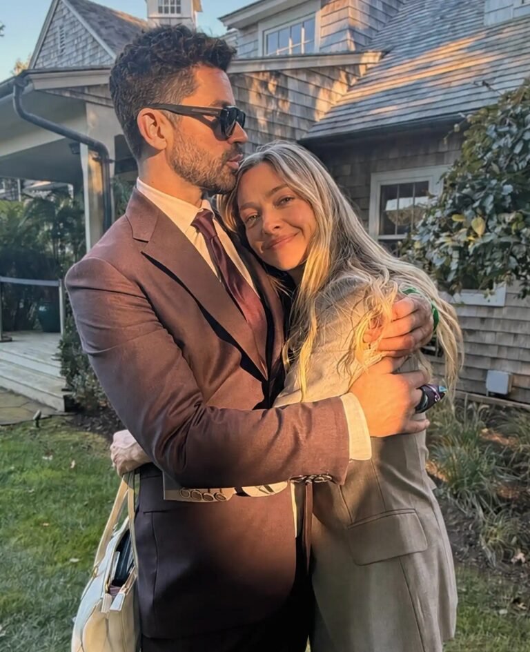 Dominic Cooper reencontra Amanda Seyfried e conta ideia inusitada para ‘Mamma Mia! 3’